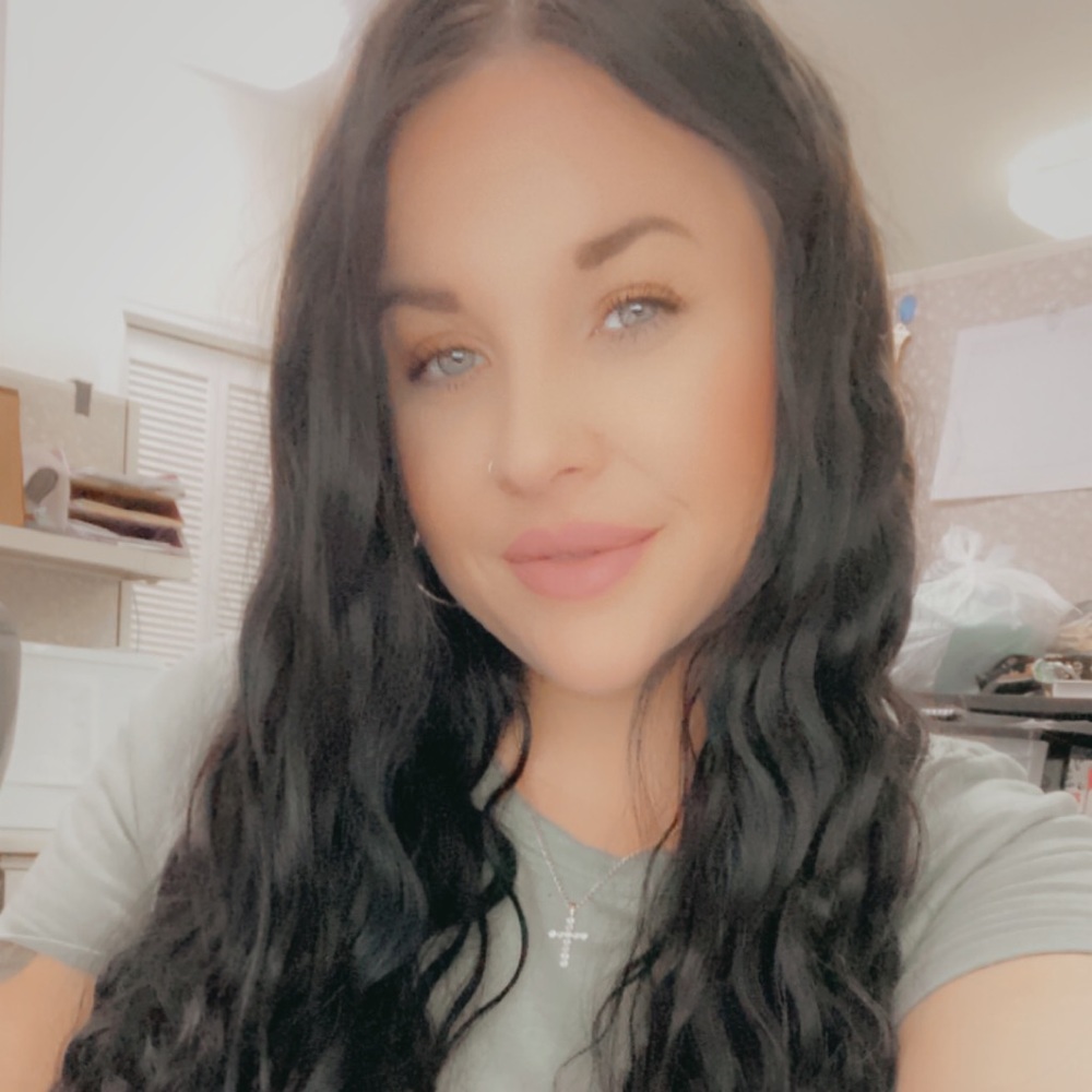 Meet your Posher, Jessica